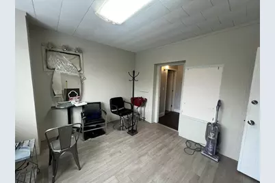 34 Chestnut Street #A, Wakefield, MA 01880 - Photo 3