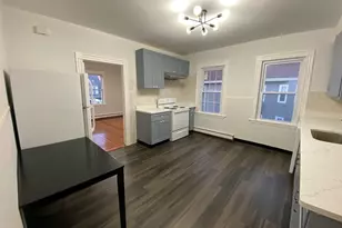 18 Appleton St, Quincy, MA 02171 - Photo 3