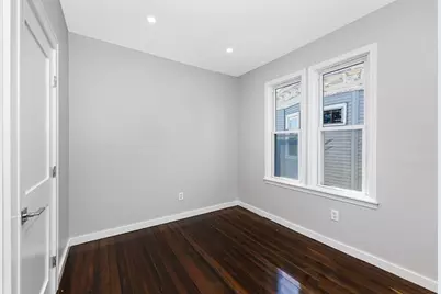 19 Chase St #2, Boston, MA 02125 - Photo 11