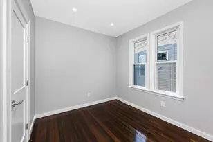 19 Chase St, Boston, MA 02125 - Photo 11