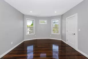 19 Chase St, Boston, MA 02125 - Photo 5