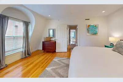2 Harvard Square #2Furnished, Brookline, MA 02445 - Photo 17