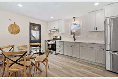 3 Fordham Dr, Milford, MA 01757 - Photo 9