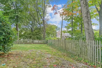 201 Humphrey St #2, Marblehead, MA 01945 - Photo 25