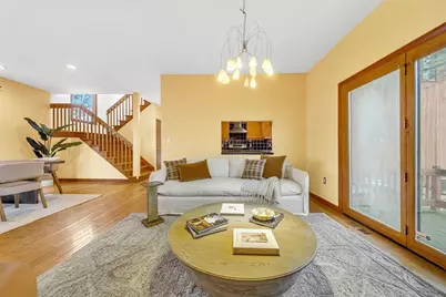 16 Carthay Cir #16, Newton, MA 02461 - Photo 9