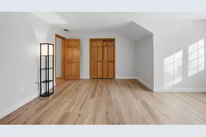 37 Wyndermere Pl, Ludlow, MA 01056 - Photo 31