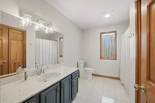 37 Wyndermere Pl, Ludlow, MA 01056 - Photo 17