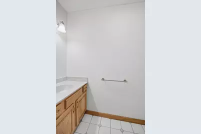 37 Wyndermere Pl, Ludlow, MA 01056 - Photo 11