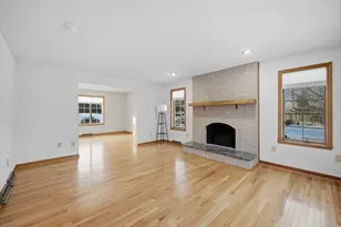 37 Wyndermere Pl, Ludlow, MA 01056 - Photo 13