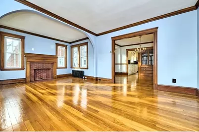 39 Maynard St, Arlington, MA 02474 - Photo 3