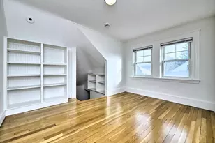 39 Maynard St, Arlington, MA 02474 - Photo 11