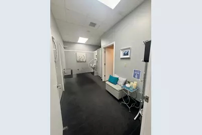 132 S Main St #5, Acushnet, MA 02743 - Photo 1