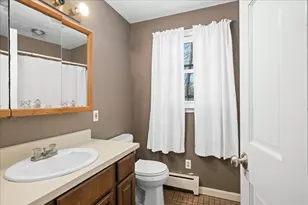 34 Scandinavia Ave, Worcester, MA 01603 - Photo 17