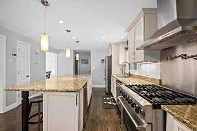 34 Scandinavia Ave, Worcester, MA 01603 - Photo 9