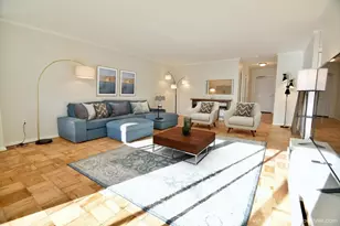 8 Whittier Pl, Boston, MA 02114 - Photo 5