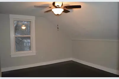 4 1st St #B, Sutton, MA 01590 - Photo 5