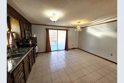 16-18 Blanding St, Springfield, MA 01151 - Photo 5