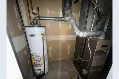 16-18 Blanding St, Springfield, MA 01151 - Photo 17