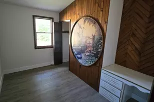 143 Royal St, Chicopee, MA 01020 - Photo 9