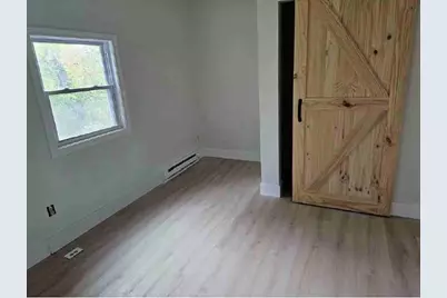 143 Royal St, Chicopee, MA 01020 - Photo 33