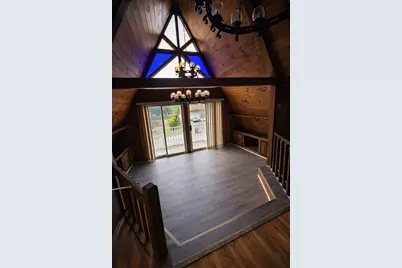 143 Royal St, Chicopee, MA 01020 - Photo 5