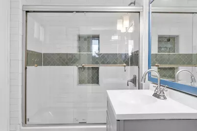 33 Menlo St, Brockton, MA 02301 - Photo 11