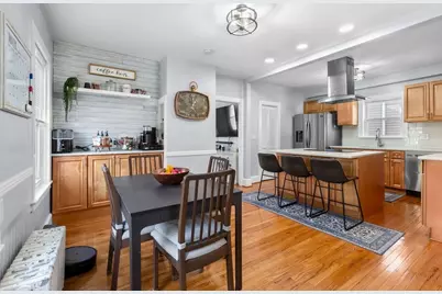 33 Menlo St, Brockton, MA 02301 - Photo 5