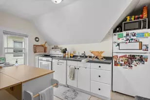 5 Wenham St, Boston, MA 02130 - Photo 3