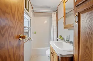 895 Flat Hill Rd, Lunenburg, MA 01462 - Photo 25