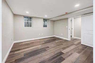 5 Monmouth St, Boston, MA 02128 - Photo 21