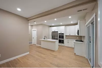 5 Monmouth St, Boston, MA 02128 - Photo 13