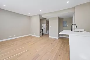 5 Monmouth St, Boston, MA 02128 - Photo 33