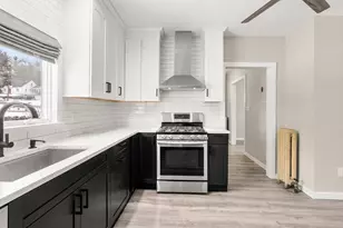 361 Prospect Ave, West Springfield, MA 01089 - Photo 15