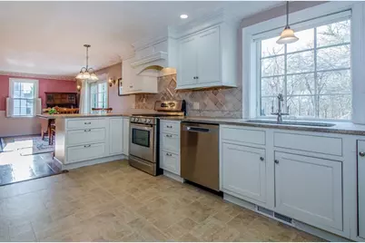 15 Hitching Post Rd, Mattapoisett, MA 02739 - Photo 9