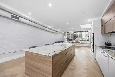 125 Broad St #PH, Boston, MA 02110 - Photo 13