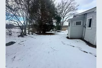 96 Harris St, Methuen, MA 01844 - Photo 7