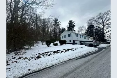 96 Harris St, Methuen, MA 01844 - Photo 3