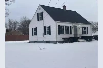 29 Valentine Street, Agawam, MA 01001 - Photo 3