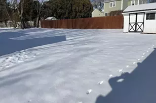 29 Valentine St, Agawam, MA 01001 - Photo 5