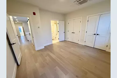 120 Emerson St #6, Boston, MA 02127 - Photo 9