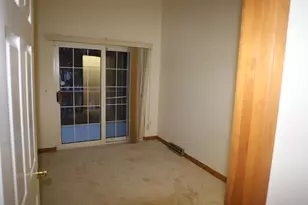 198 Brookfield Ln, Agawam, MA 01001 - Photo 9