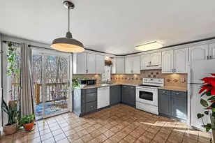 306 Aiken Ave, Lowell, MA 01850 - Photo 9