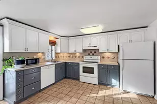 306 Aiken Ave, Lowell, MA 01850 - Photo 13