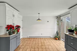 306 Aiken Ave, Lowell, MA 01850 - Photo 15