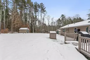 127 Brookline St, Pepperell, MA 01463 - Photo 29