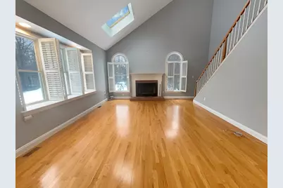 35 Peter St, Holliston, MA 01746 - Photo 3