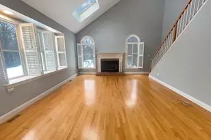 35 Peter St, Holliston, MA 01746 - Photo 3