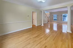 35 Peter St, Holliston, MA 01746 - Photo 13