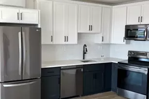 144 Old Colony, Boston, MA 02127 - Photo 3