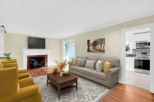 7 Longworth Rd, Worcester, MA 01602 - Photo 3